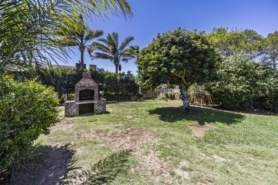 4 Bedroom Property for Sale in Vincent Eastern Cape